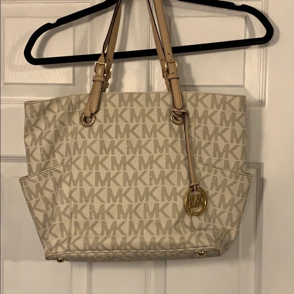 Michael Kors Shoulder Bag